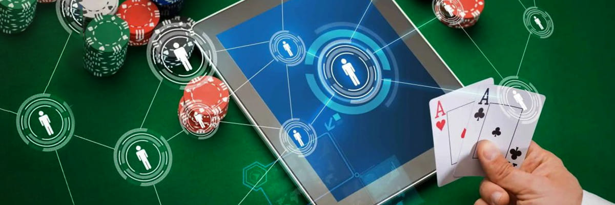 bd777-bet ক্যাসিনো ভিজ্যুয়াল মন্টাজ—গেম টাইল, টেবিল স্টাইল এলিমেন্ট ও লাইভ ডিলার পরিবেশসহ